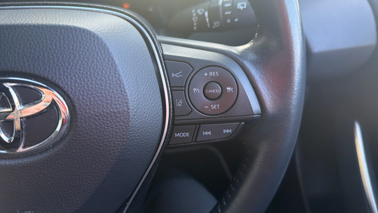 Toyota Corolla 1.8 VVT-i Hybrid Icon Tech 5dr CVT Hybrid Hatchback